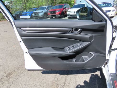 Certified 2022 Honda Accord Sport image 14
