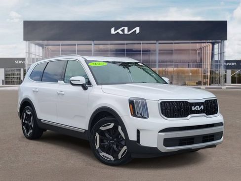 Certified 2024 Kia Telluride EX FWD image 1