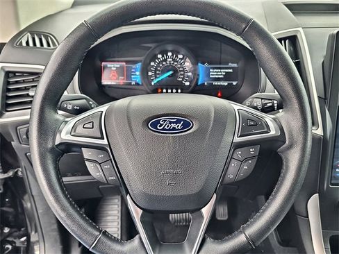 Used 2024 Ford Edge SEL image 22