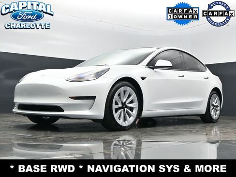 Used 2023 Tesla Model 3 Standard Range image 20