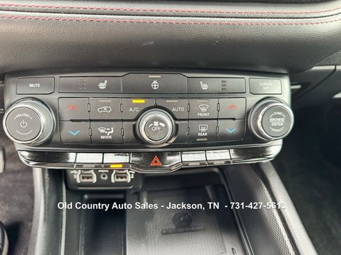 Used 2022 Dodge Durango R/T w/ Blacktop Package image 40