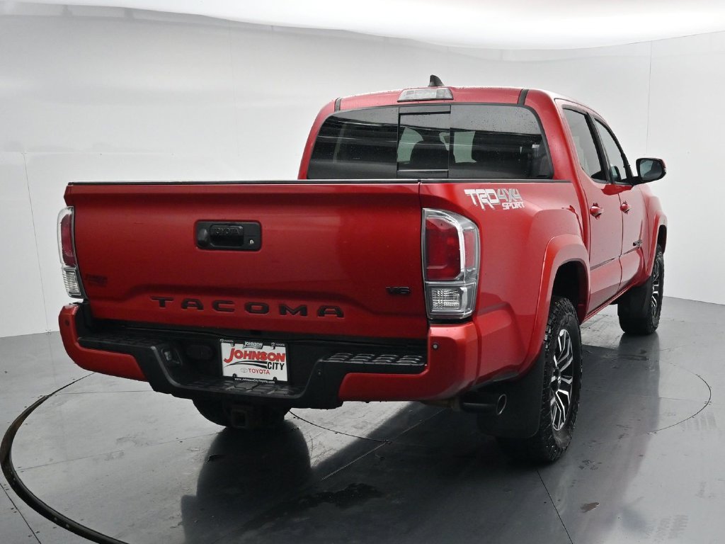Used 2020 Toyota Tacoma TRD Sport w/ Technology Package AWD/4WD image 6