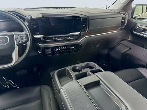 Used 2025 GMC Sierra 1500 SLT RWD image 19