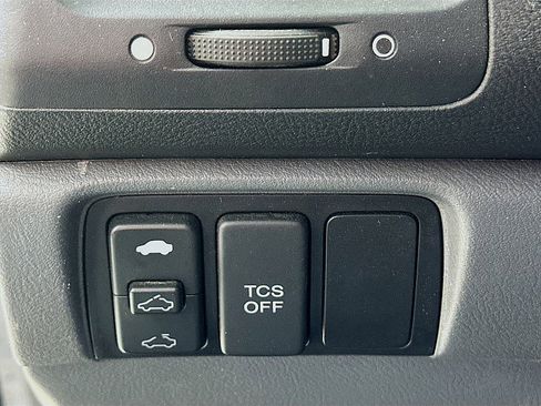 Used 2004 Honda Accord EX image 10