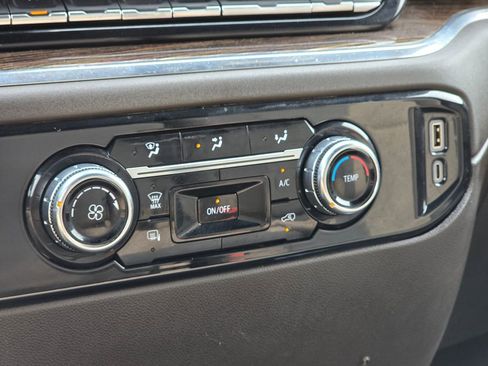 Used 2023 GMC Sierra 1500 SLE w/ Enhanced Capability Package image 29