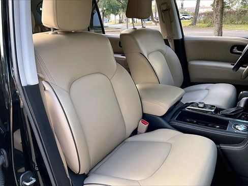 Used 2022 Nissan Armada SV w/ SV Appearance Package image 25