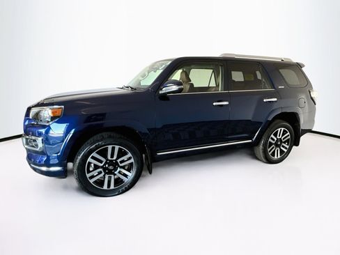 Used 2019 Toyota 4Runner Limited AWD/4WD image 4
