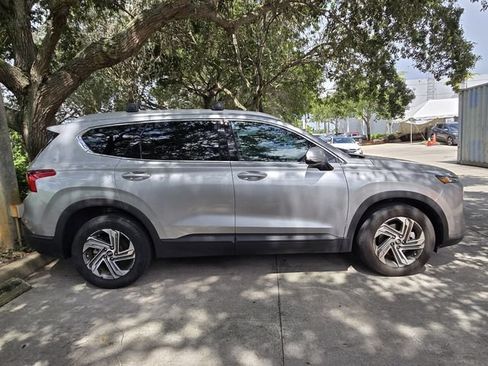 Used 2023 Hyundai Santa Fe SEL FWD image 5