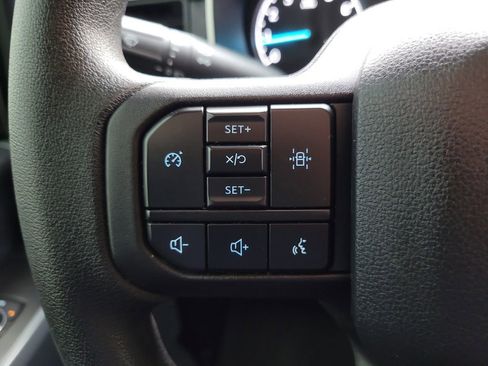 Used 2023 Ford F150 XLT image 25