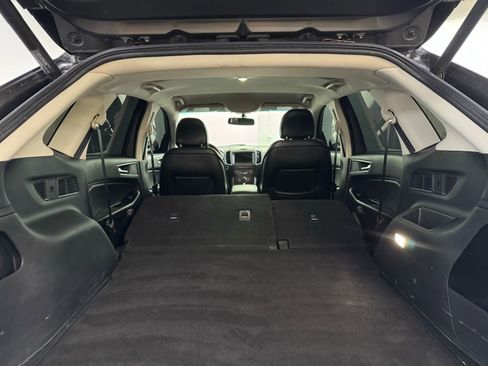 Used 2018 Ford Edge SEL w/ Equipment Group 201A image 35