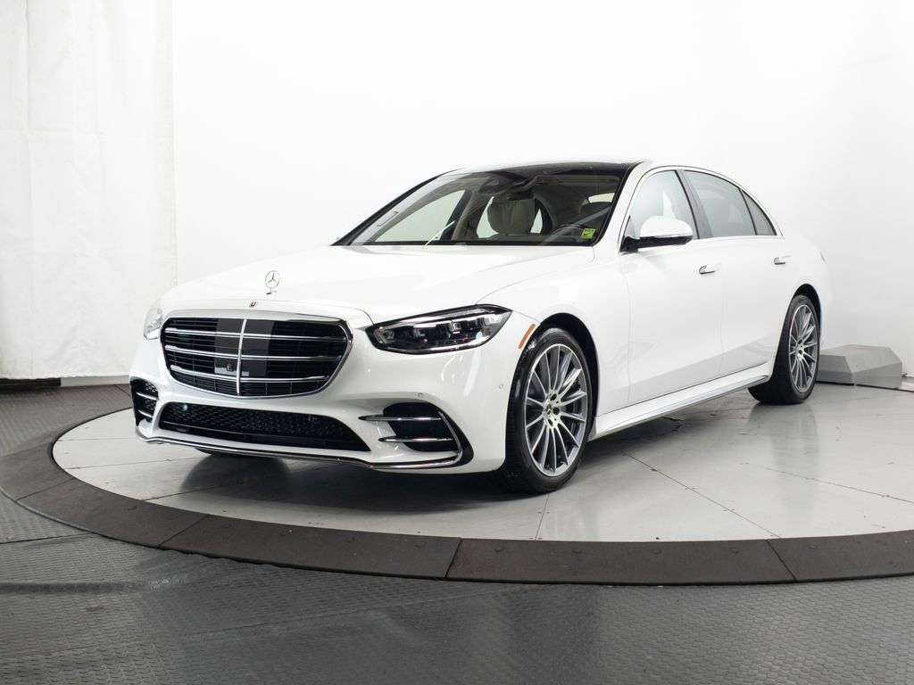 Certified 2025 Mercedes-Benz S 580 4MATIC Sedan image 3