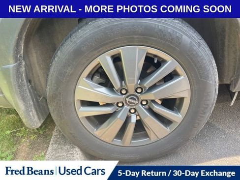 Used 2024 Nissan Pathfinder SV AWD/4WD image 14