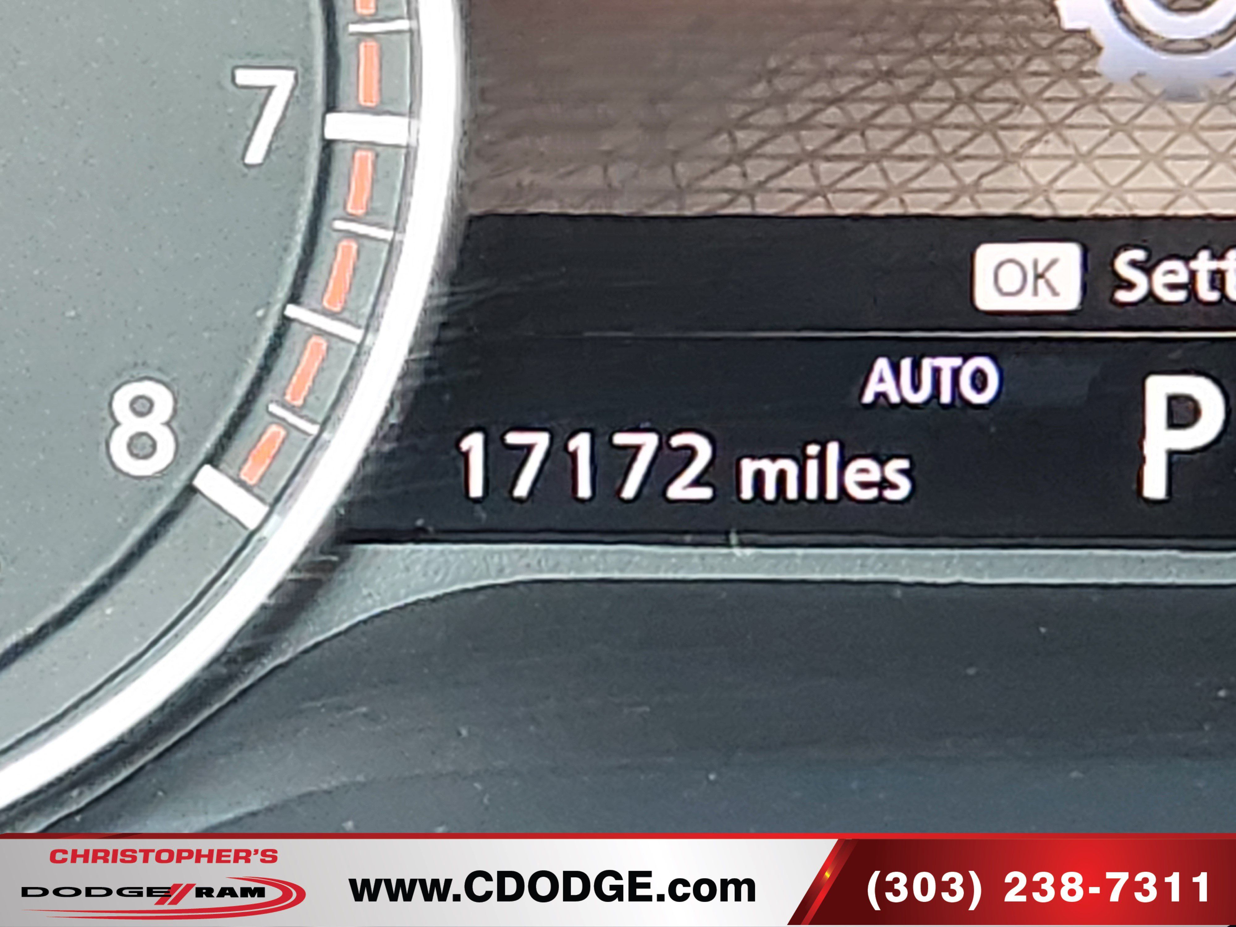 Used 2026 Nissan Pathfinder Rock Creek AWD/4WD image 11