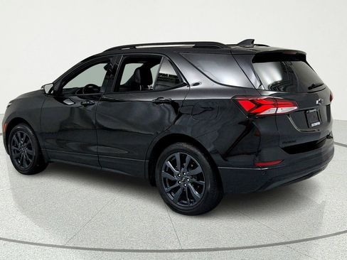 Used 2024 Chevrolet Equinox RS FWD image 3