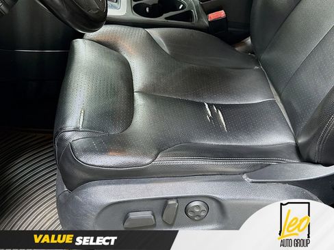 Used 2010 Volkswagen Passat Komfort FWD image 19