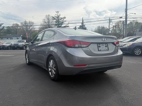 Used 2015 Hyundai Elantra SE w/ Option Group 02 image 7