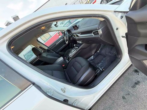 Used 2020 MAZDA CX-5 Sport FWD image 33