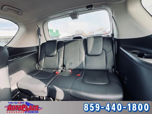 Used 2024 Nissan Armada Platinum w/ Captain's Chairs Package image 48