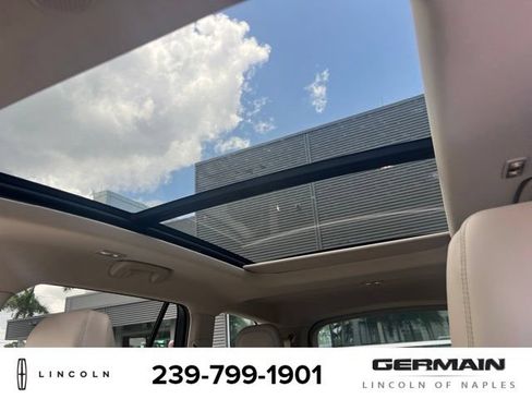 Used 2024 Lincoln Aviator Reserve w/ Equipment Group 201A RWD image 16
