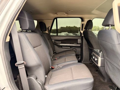 Used 2022 Ford Expedition XL RWD image 19