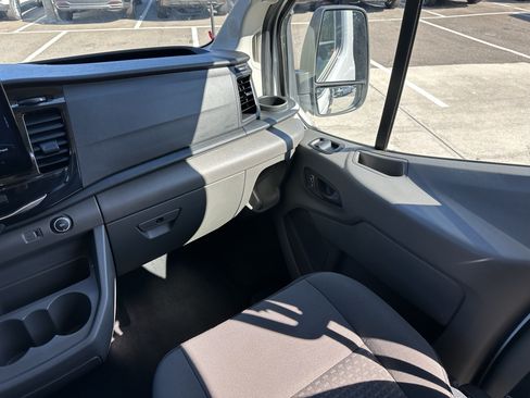 Used 2023 Ford Transit 350 XLT RWD image 14
