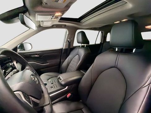 Certified 2026 Toyota Highlander XLE AWD/4WD image 20