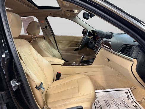 Used 2013 BMW 328i xDrive Sedan AWD/4WD image 24