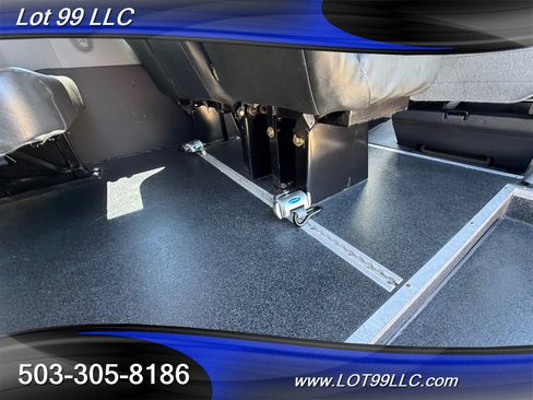Used 2017 Ford Transit 350 XL RWD image 5