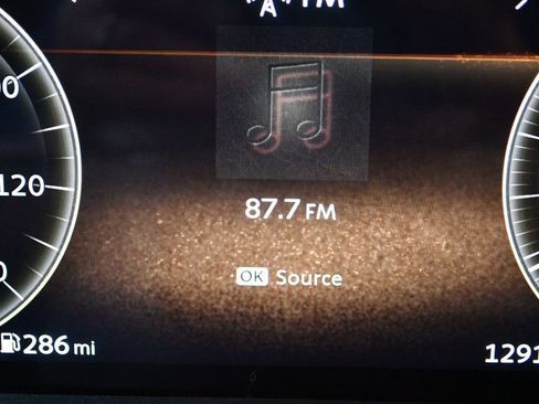 Used 2025 INFINITI QX80 Sensory image 49