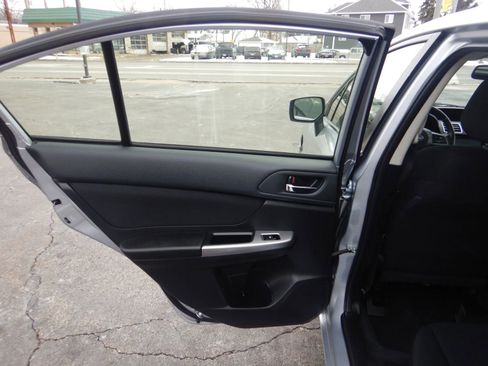 Used 2016 Subaru Impreza 2.0i Premium image 21