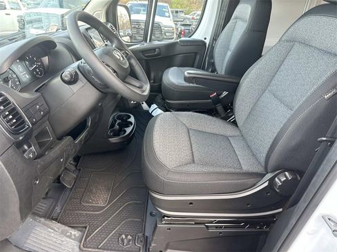 New 2026 RAM ProMaster 2500 image 12