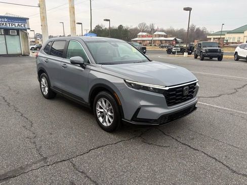 Used 2025 Honda CR-V EX-L image 8