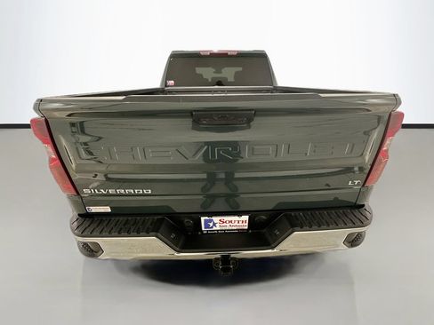 Certified 2025 Chevrolet Silverado 1500 LT RWD image 6