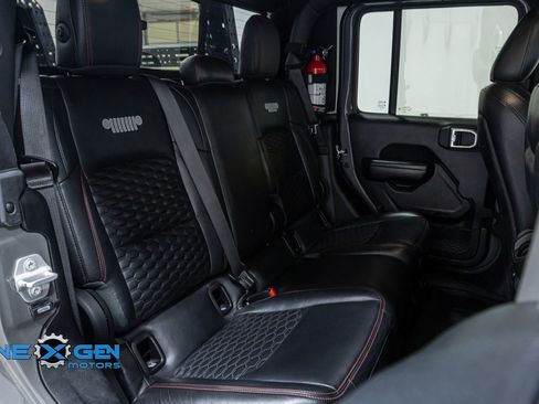 Used 2021 Jeep Gladiator Rubicon image 37