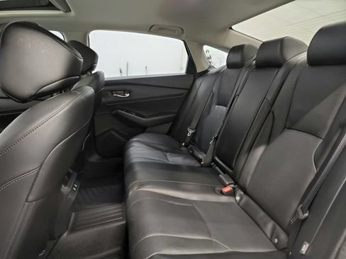 Used 2024 Honda Accord Touring image 33