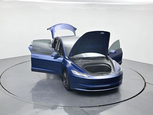 Used 2025 Tesla Model 3 Long Range AWD/4WD image 46