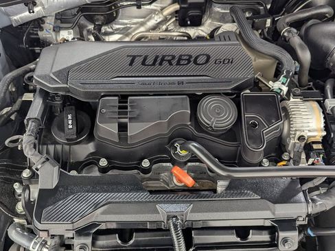 Used 2023 Kia K5 EX image 10