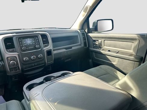 Used 2016 RAM 1500 Express AWD/4WD image 22