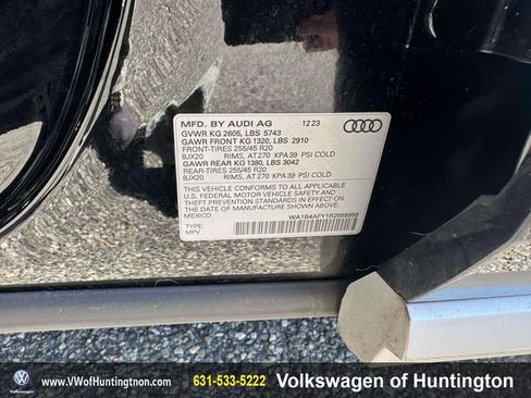 Used 2024 Audi SQ5 Premium Plus w/ Premium Plus Package AWD/4WD image 11
