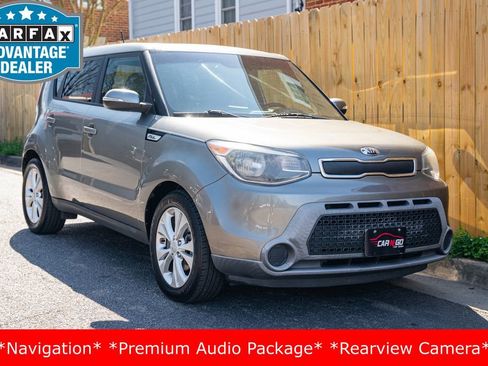 Used 2014 Kia Soul + w/ Audio Package image 3