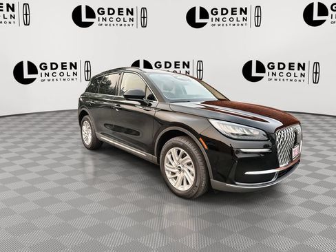 Used 2026 Lincoln Corsair Premiere FWD image 2