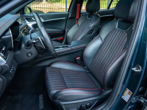 Used 2023 Genesis G70 2.0T w/ Sport Prestige Package RWD image 11