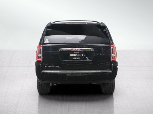 Used 2019 GMC Yukon XL Denali w/ Open Road Package AWD/4WD image 4