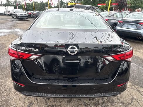 Used 2023 Nissan Sentra SV FWD image 6