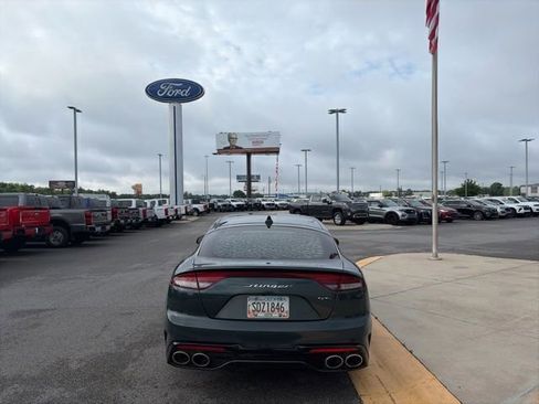 Used 2022 Kia Stinger GT-Line w/ Sun & Sound Package RWD image 4