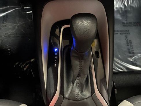 Used 2024 Toyota Corolla LE image 23