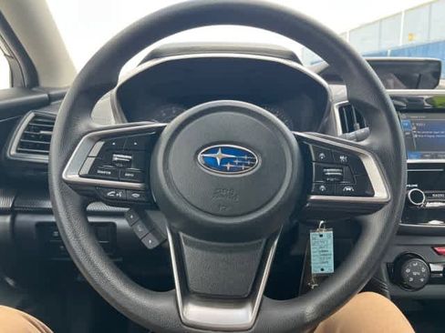 Used 2017 Subaru Impreza 2.0i Premium AWD/4WD image 25
