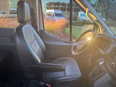 Used 2020 Ford Transit 350 XL RWD image 36