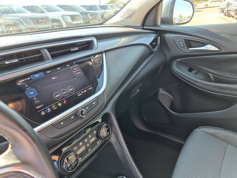 Used 2021 Buick Encore GX Select AWD/4WD image 25