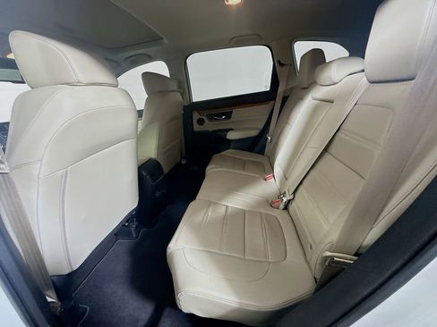 Used 2018 Honda CR-V Touring image 25